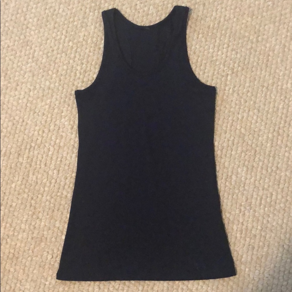 Under Armour navy blue tank top